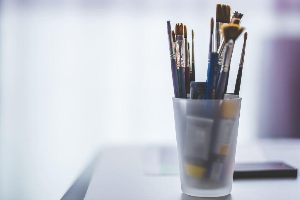 paint, brushes, paint tubes